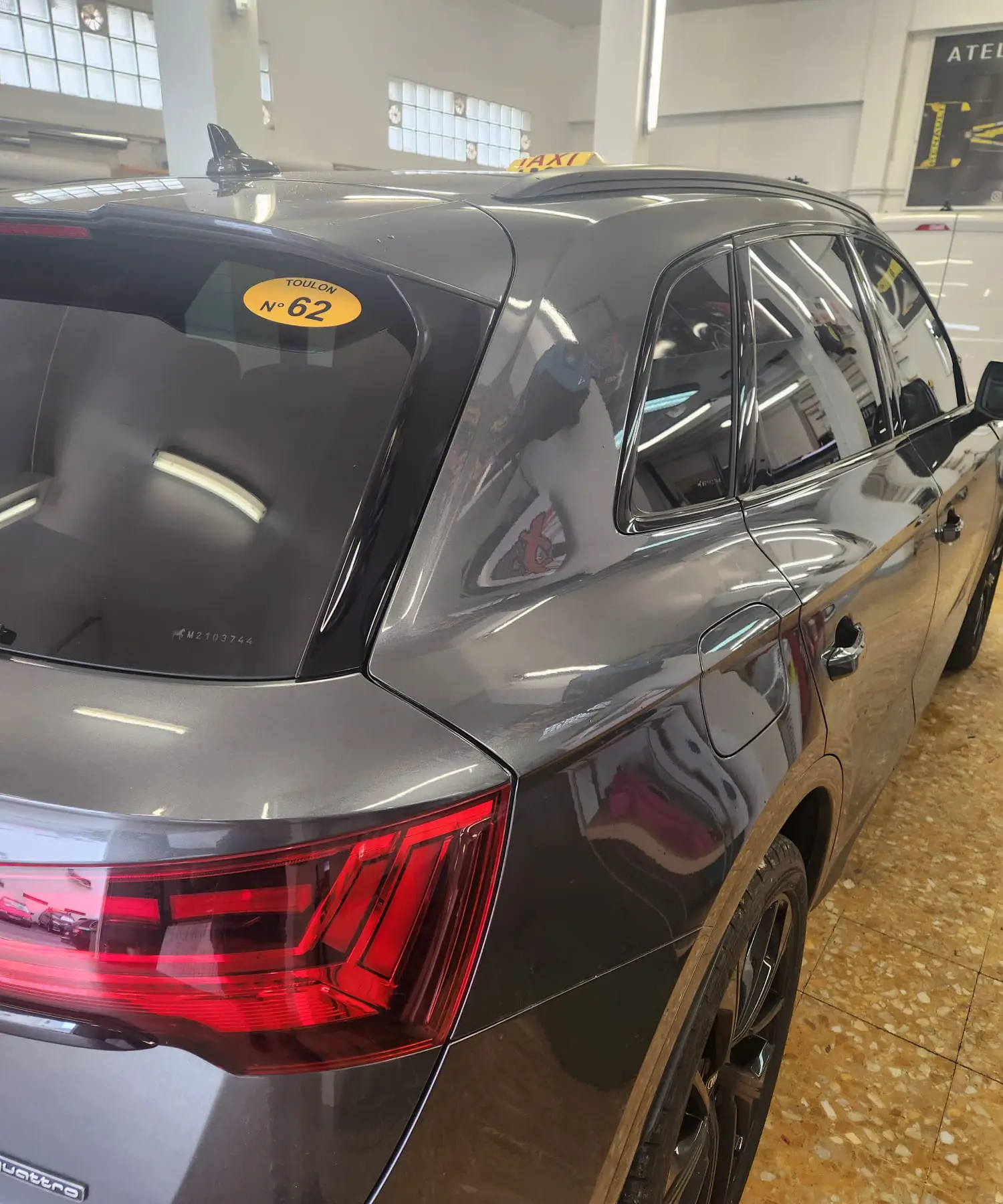 Vitres teintées professionels de la route Taxi VTC