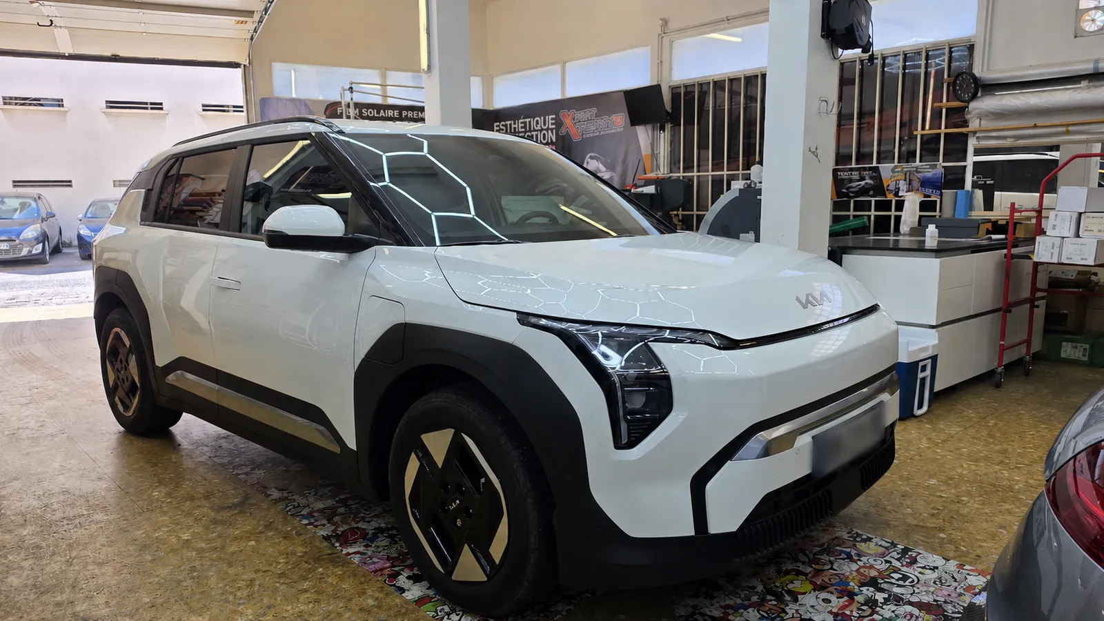 Film solaire automobile sur Kia EV3 à Toulon Var