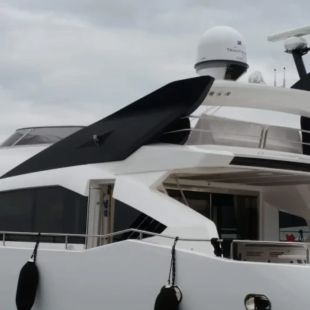 Habillage film covering carbone bateau