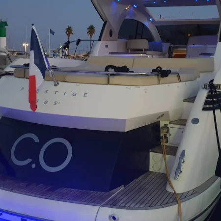 covering porte arriere yatch st laurent du var